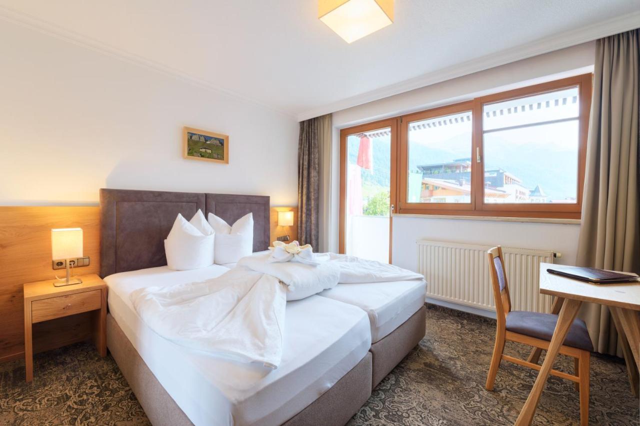 Hotel Acksteiner Sankt Anton am Arlberg