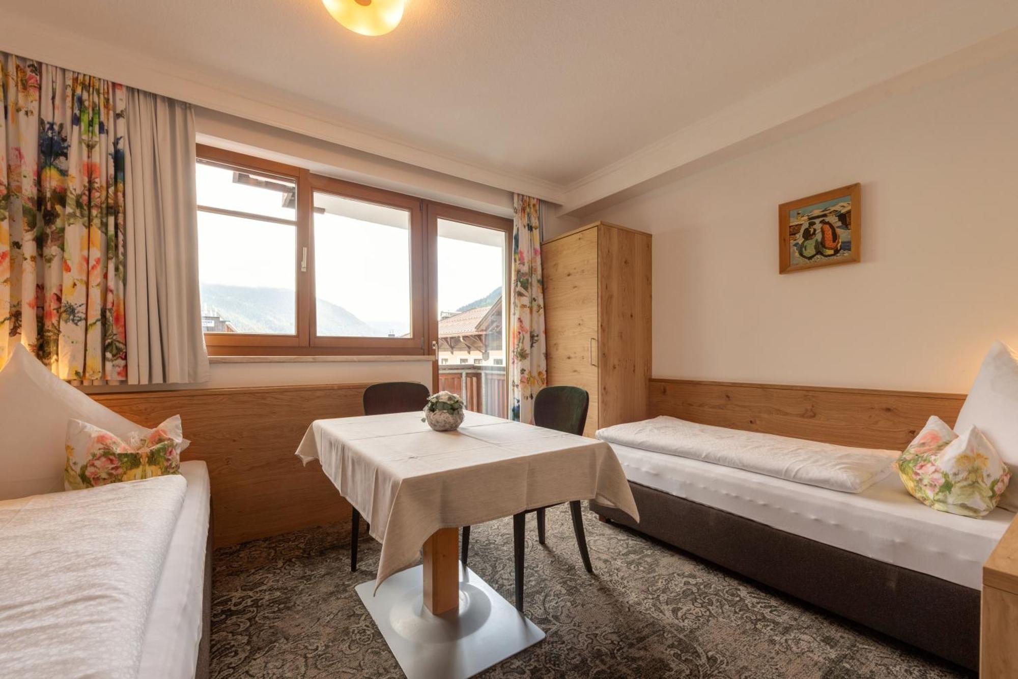 Hotel Acksteiner 3*