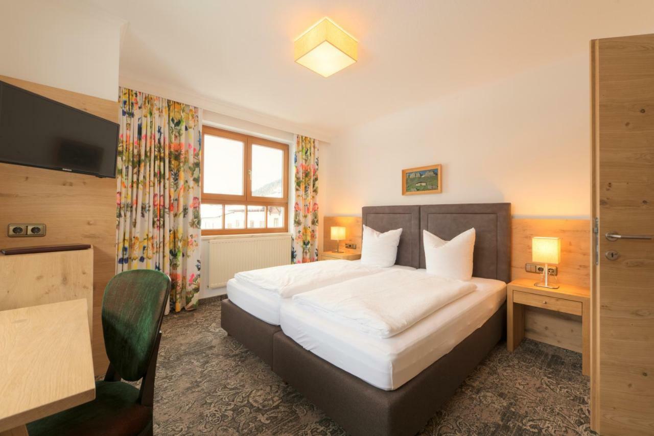 Hotel Acksteiner 3*